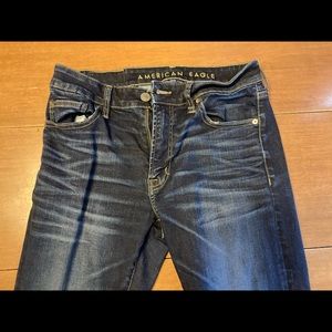 32x32 Slim American Eagle Dark Wash Jeans